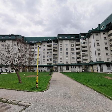 Family Apartment Tuzla Esterno foto