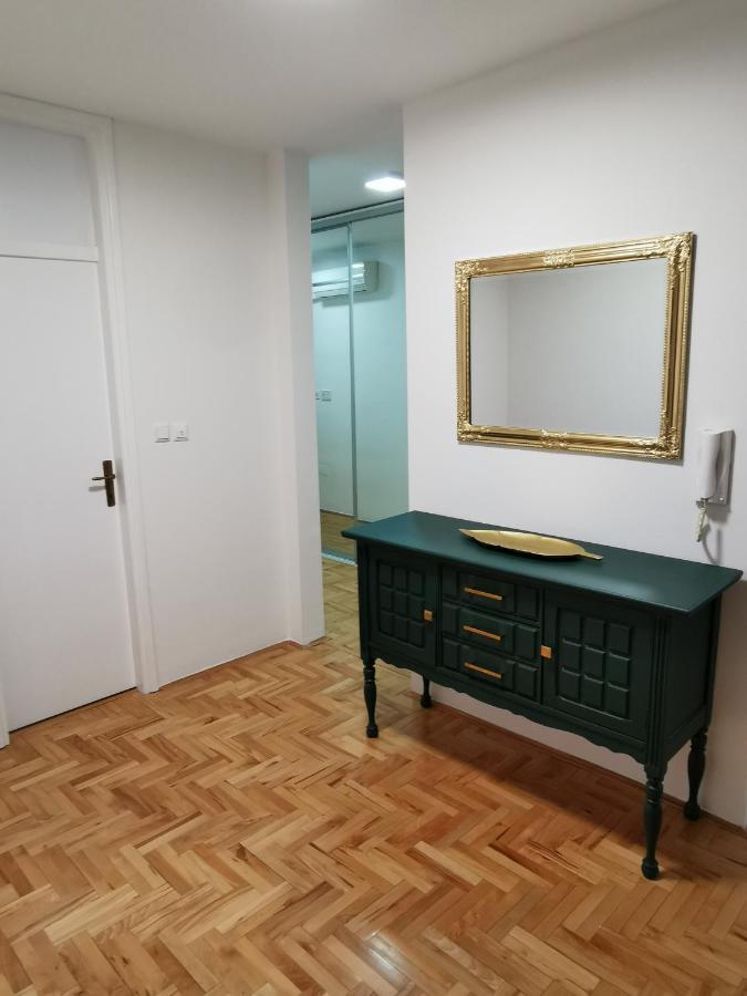Family Apartment Tuzla Esterno foto