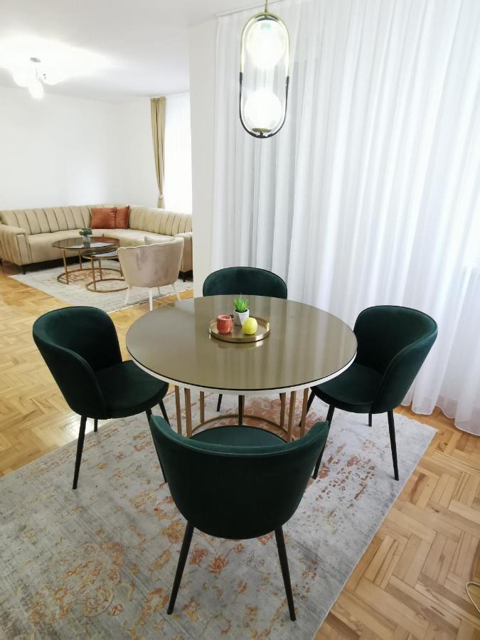 Family Apartment Tuzla Esterno foto